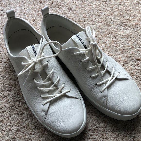 ecco danish design white